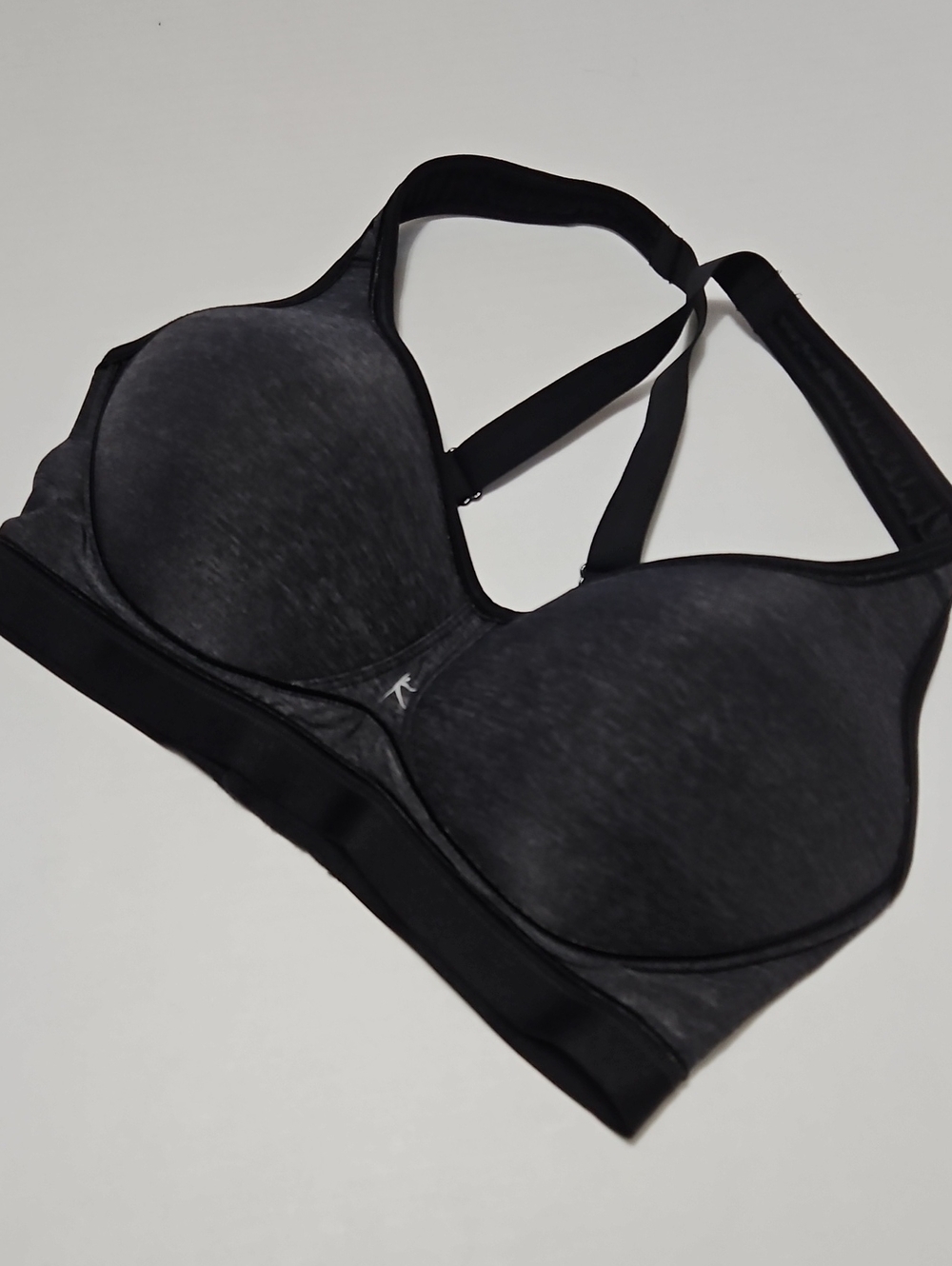 Danskin Now Black Padded Racerback Molded Cups Sports Bra Size 38DD